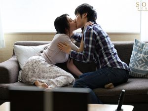 Thanh niên độc thân may mắn và chị đồng nghiệp Suzu Honjo mông to